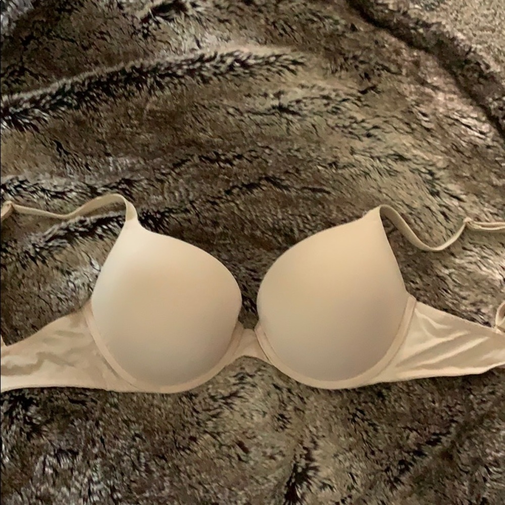 VS PINK Wear Everywhere Push-Up Bra